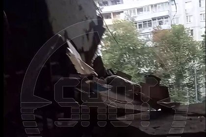 Разрушенный взрывом газа подъезд в Балашихе сняли на видео изнутри