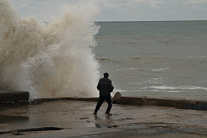 В России рассказали о влиянии шторма в Черном море на украинские минные поля