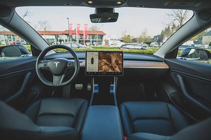 Автопилот для Tesla подорожал