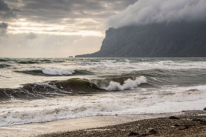 Яхта с пассажирами на борту потерпела бедствие у берегов Крыма