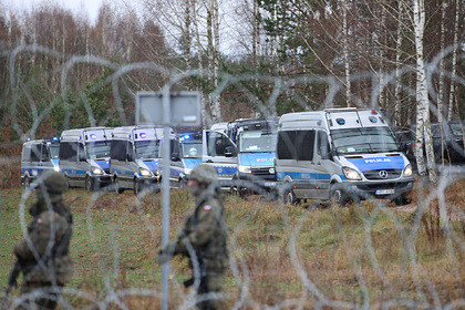 Польша рассказала о тысячах силовиков на границе с Белоруссией