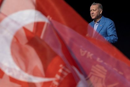 Шансы Эрдогана одержать победу на втором туре президентских выборов оценили