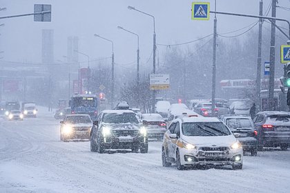 В Москве пьяный водитель электромобиля протаранил семь автомобилей